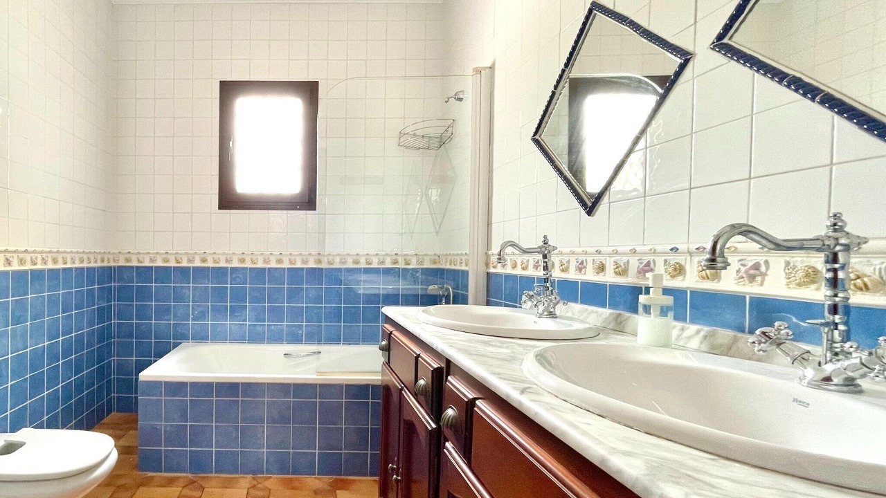 Photo of Bathroom in Nerja