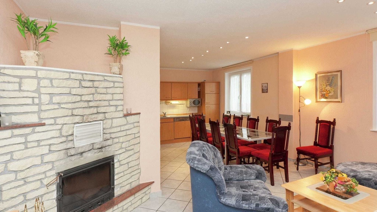 Photo of Livingroom in Elend