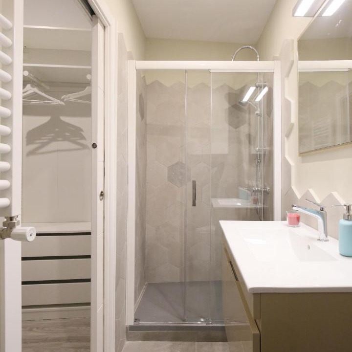 Photo of Bathroom in Embajadores