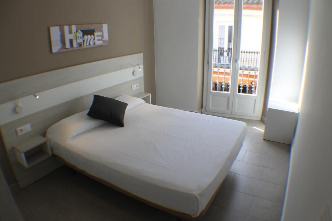 Photo of Bedroom in Roses Town Center