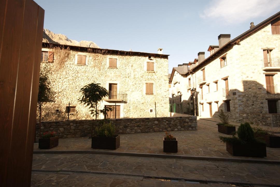 Photo of Buildings in Benasque