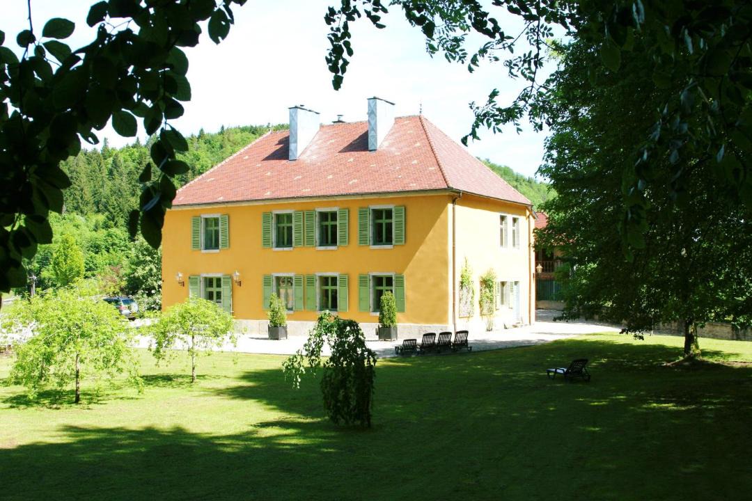 Photo of Others in Syam
