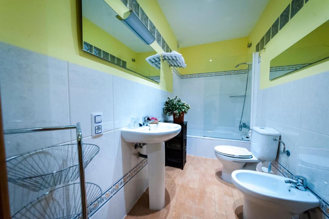 Photo of Bathroom in Segovia Old Town