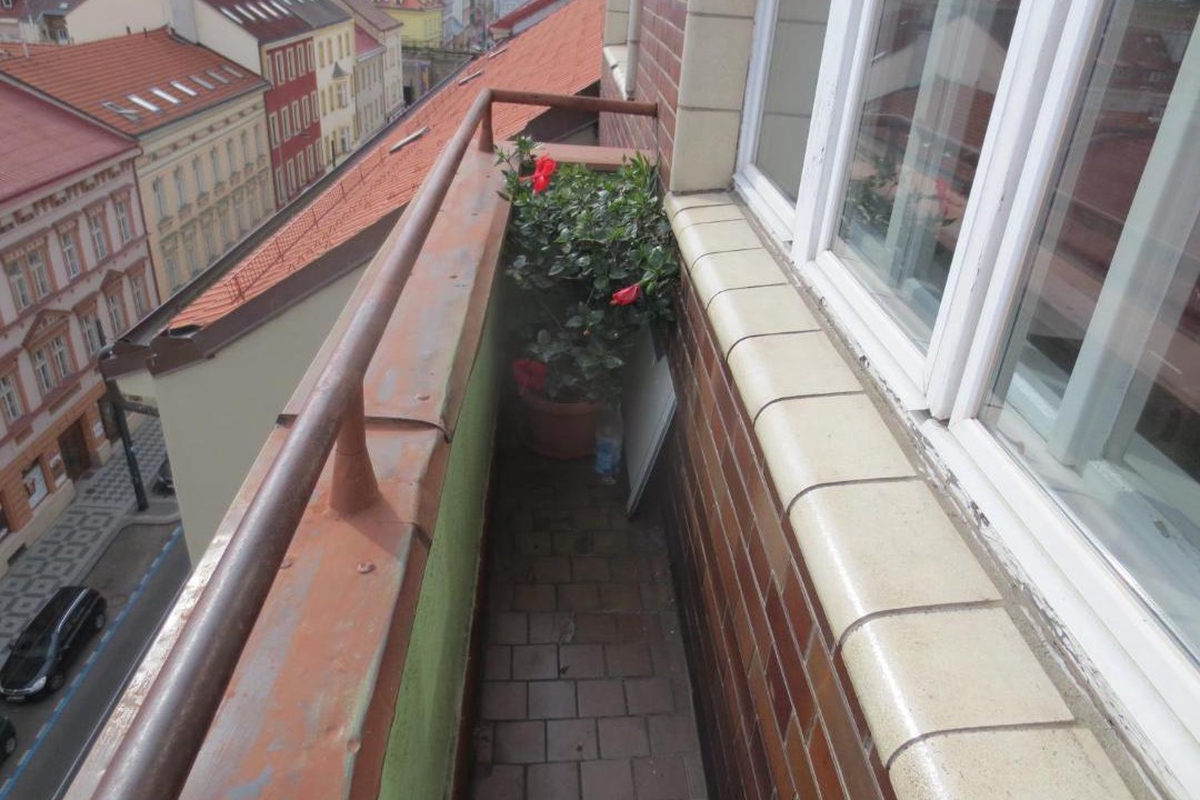Photo of Others in Karlin
