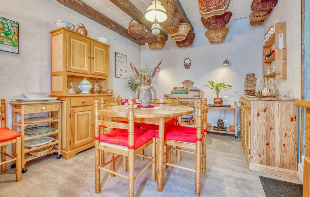 Photo of Kitchen in Beauregard-de-Terrasson