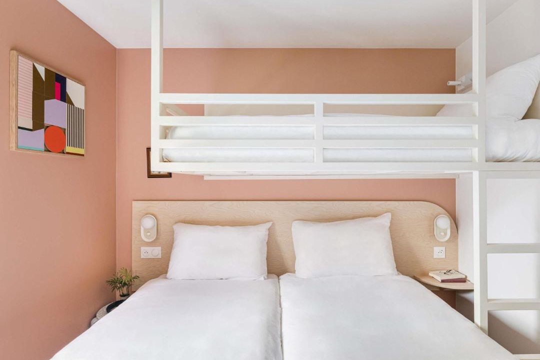 Photo of Bedroom in Prevessin-Moens