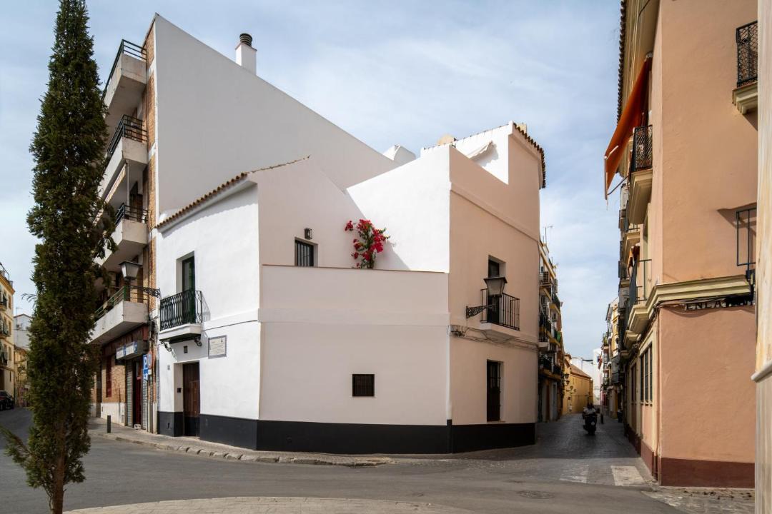 Photo of Buildings in Santa Catalina