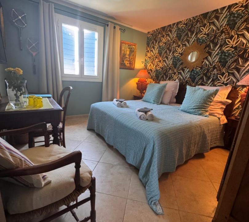 Photo of Bedroom in Plan-d'Orgon