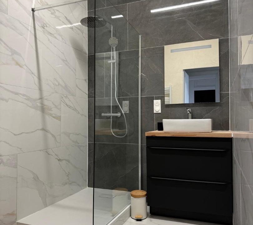 Photo of Bathroom in Pont-de-Vaux