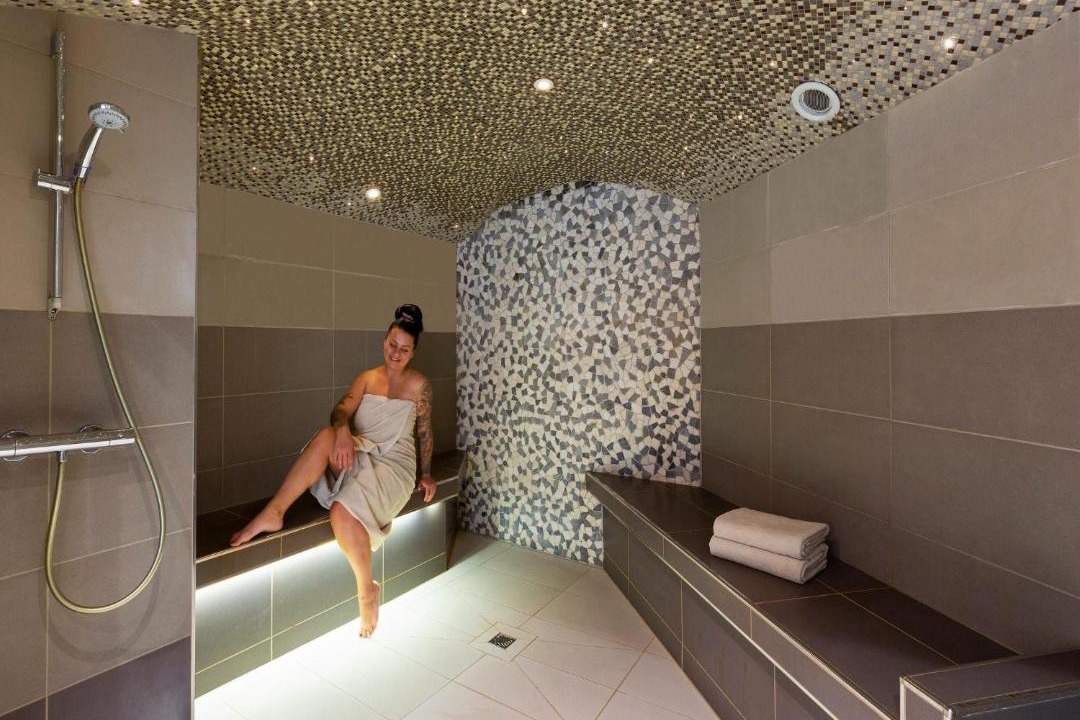Photo of Bathroom in Ferney-Voltaire