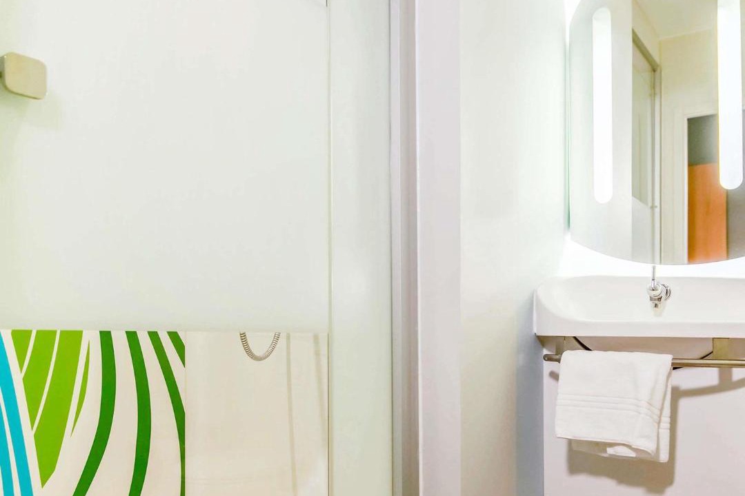 Photo of Bathroom in Saint-Martin-de-Crau