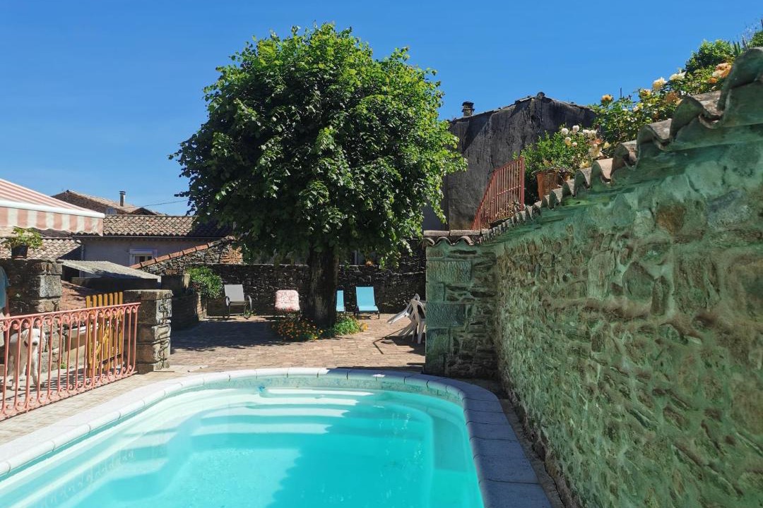 Photo of Others in Le Martinet