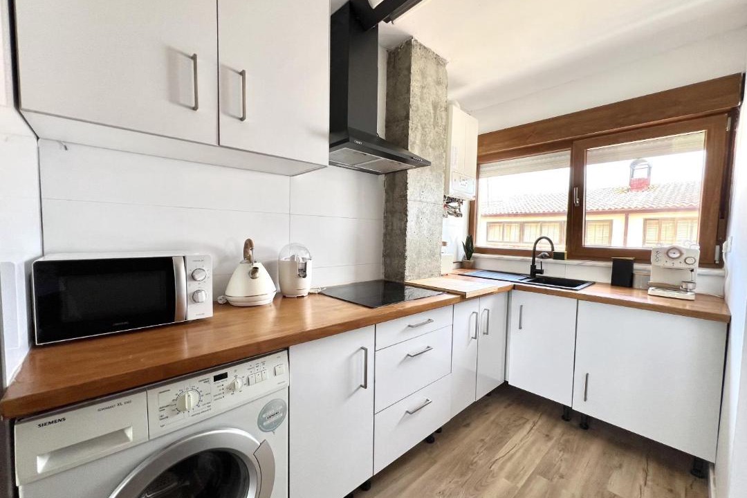 Photo of Kitchen in Villamanan