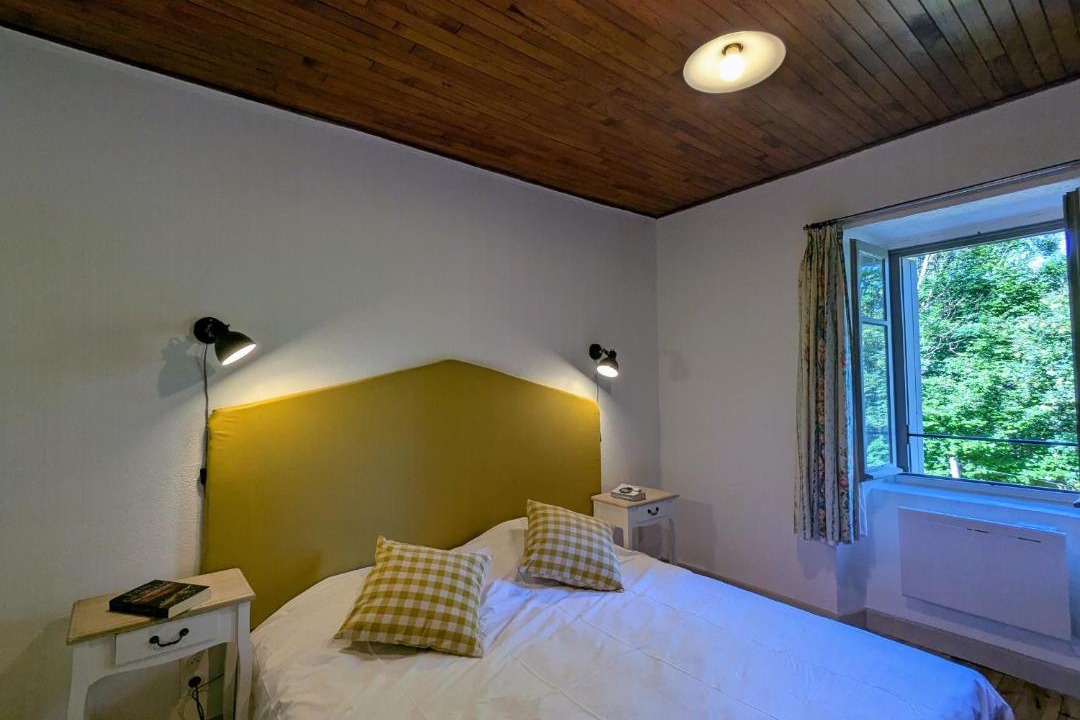 Photo of Bedroom in Saint-Arcons-de-Barges