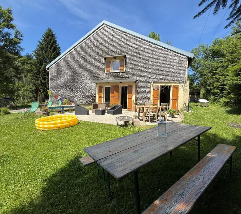 Photo of Others in Mijoux