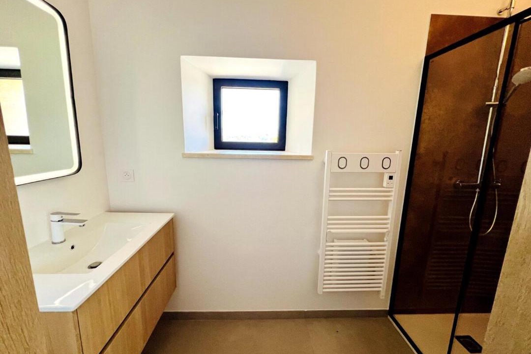 Photo of Bathroom in Goult