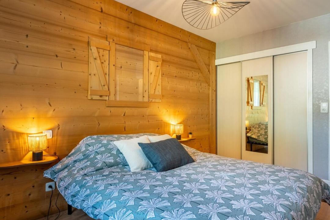 Photo of Bedroom in Thones