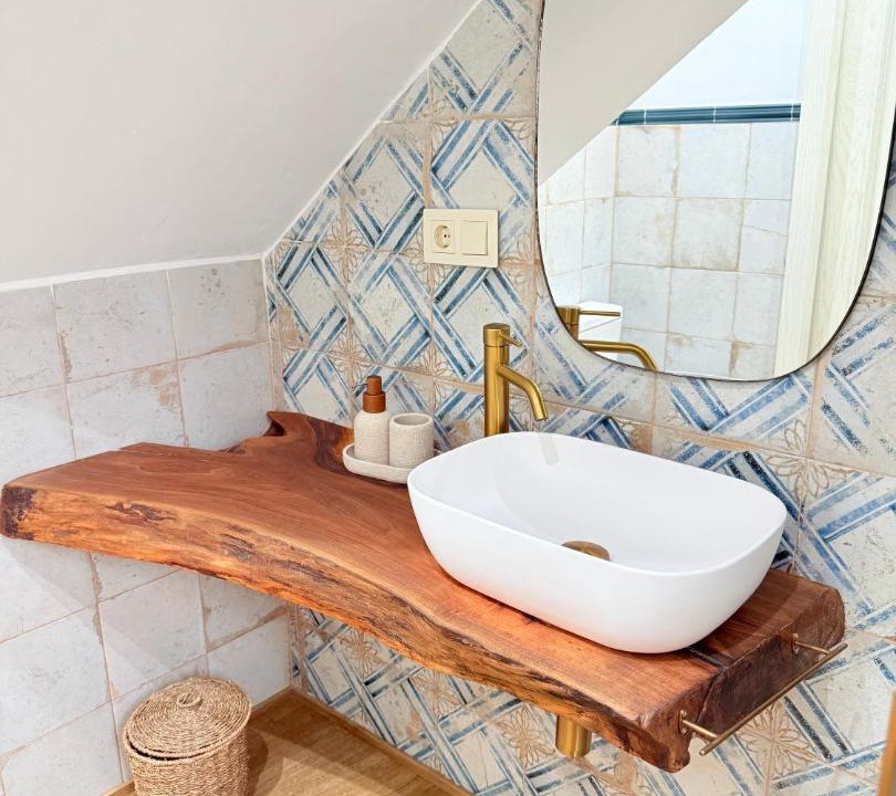 Photo of Bathroom in Ibdes