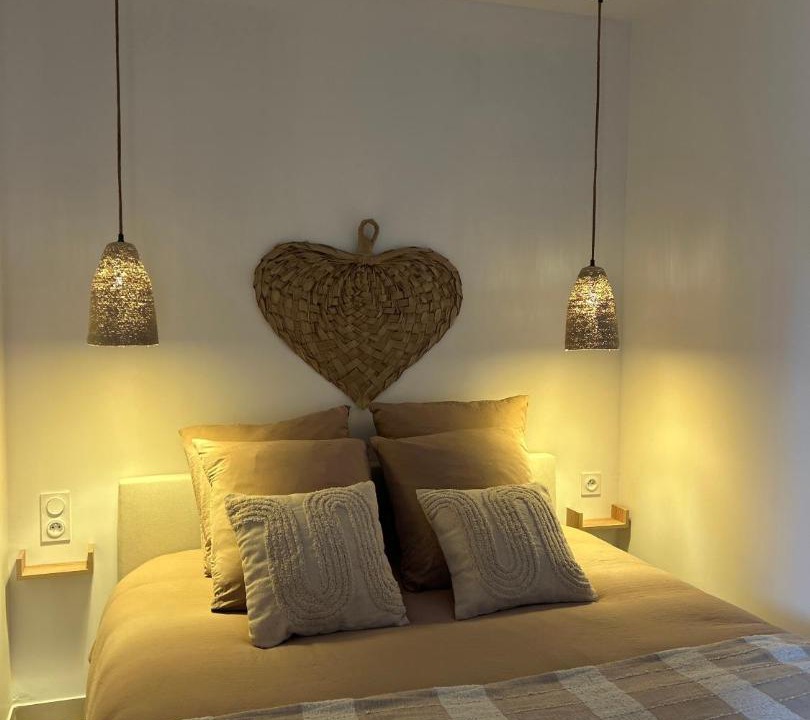Photo of Bedroom in Port-Saint-Louis-du-Rhone