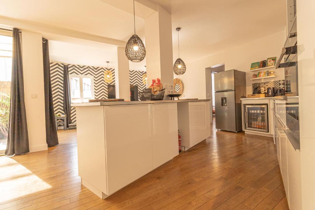 Photo of Kitchen in Quartier Administrations
