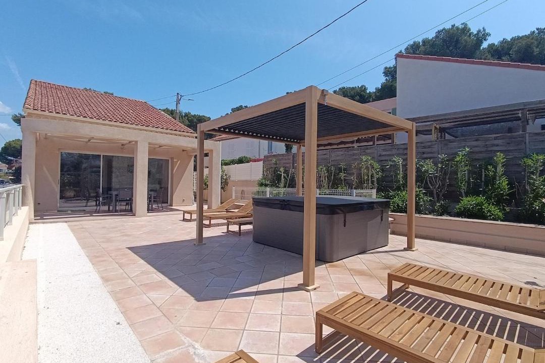 Photo of Patio Balcony in Les Sablettes