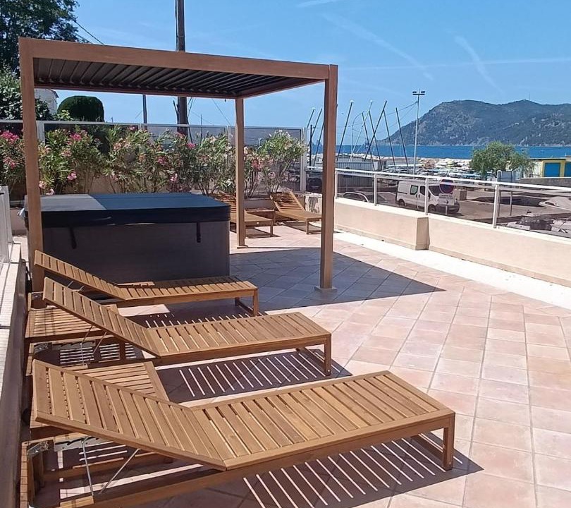 Photo of Patio Balcony in Les Sablettes