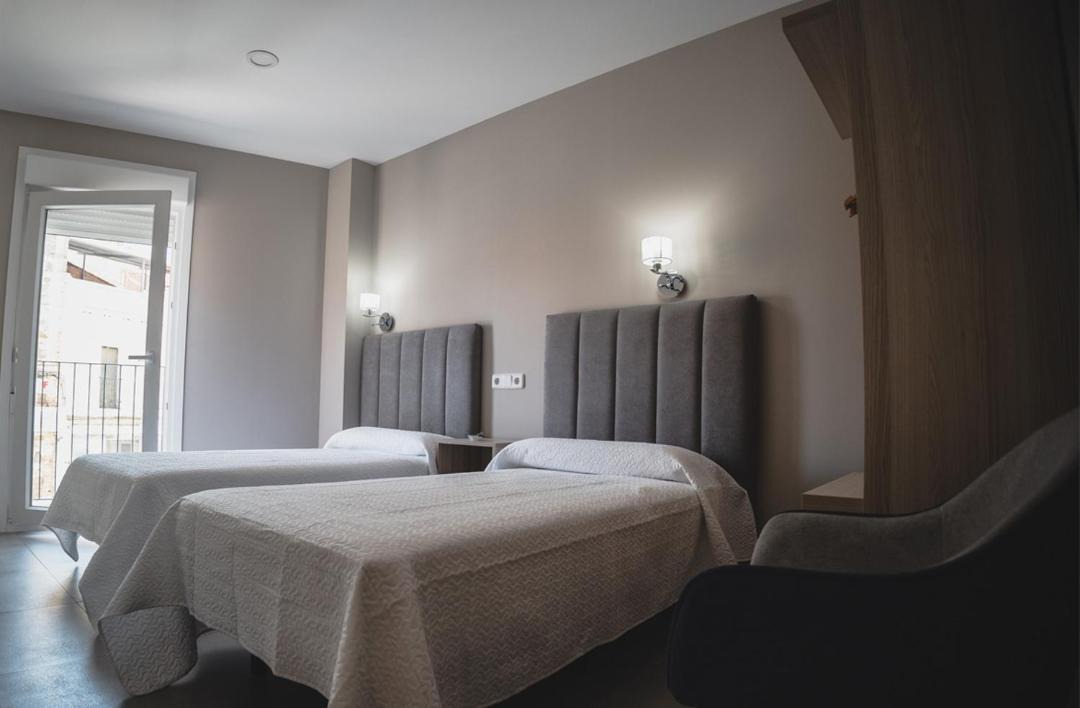 Photo of Bedroom in Orellana la Vieja
