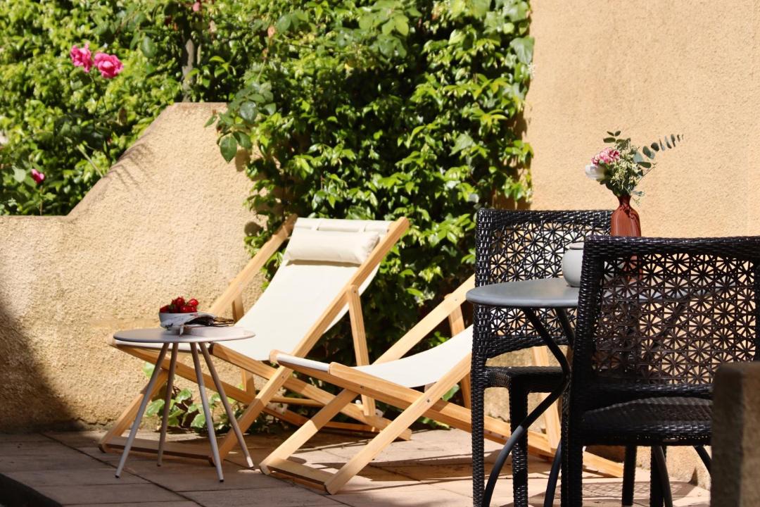 Photo of Patio Balcony in Costieres