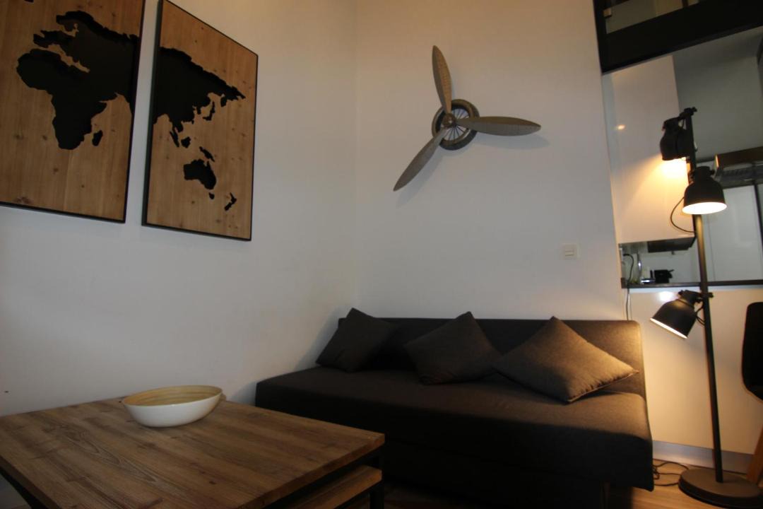 Photo of Livingroom in Alameda