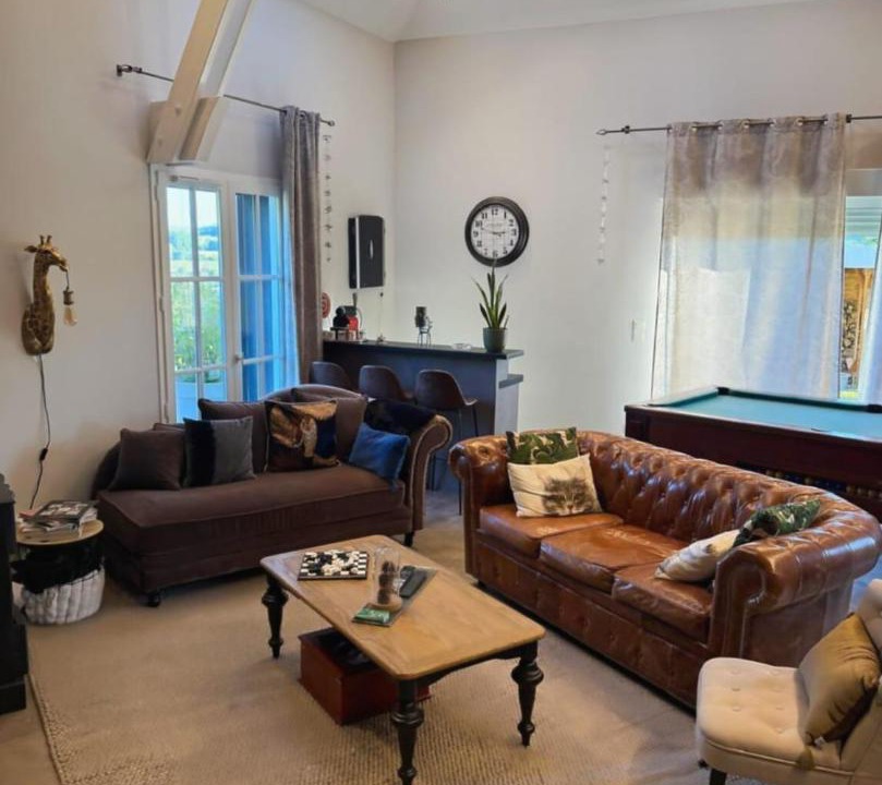Photo of Livingroom in Bilieu