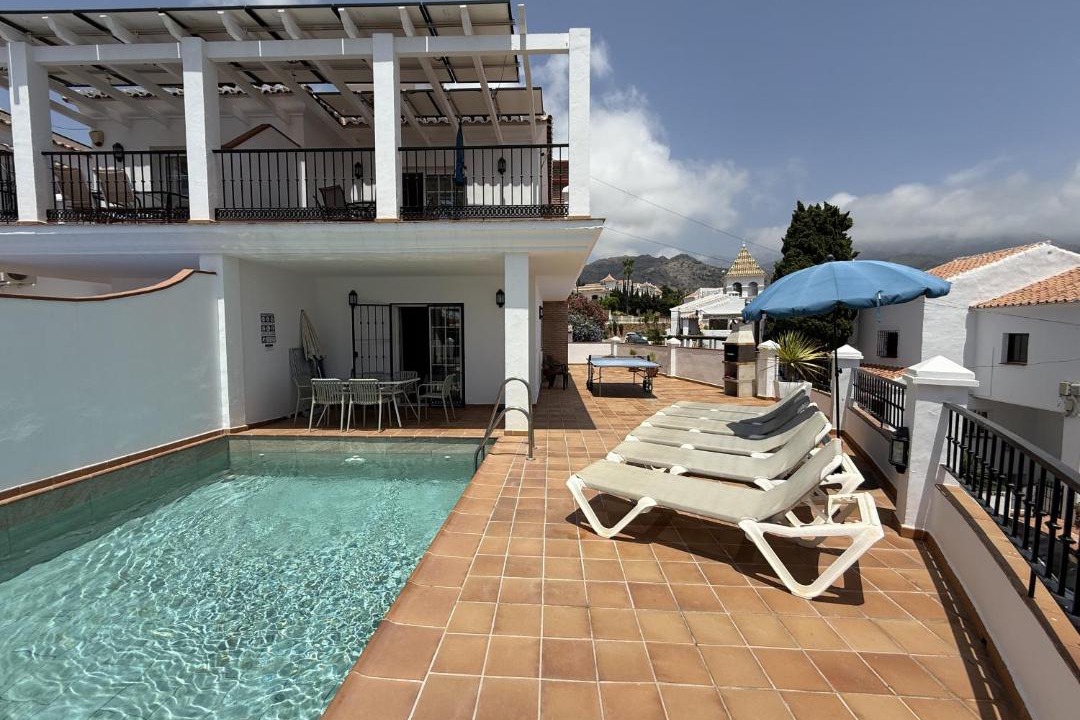Photo of Patio Balcony in Chimenea