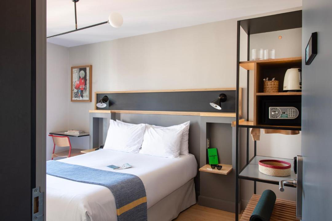 Photo of Bedroom in El Poble-sec
