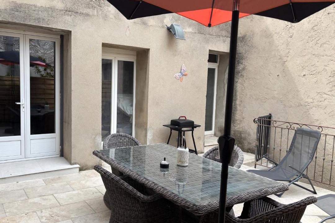 Photo of Patio Balcony in Saint-Cannat