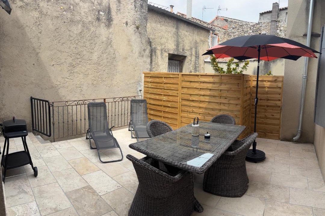 Photo of Patio Balcony in Saint-Cannat