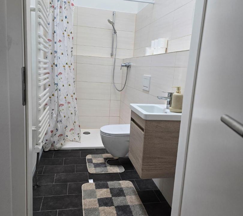 Photo of Bathroom in Niegripp