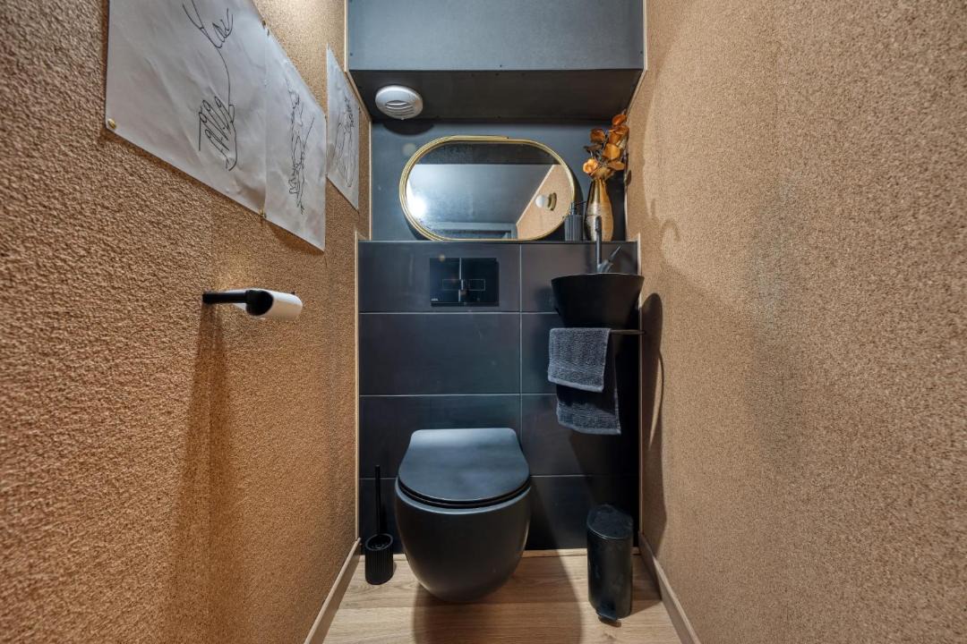 Photo of Bathroom in La Celle-sous-Gouzon