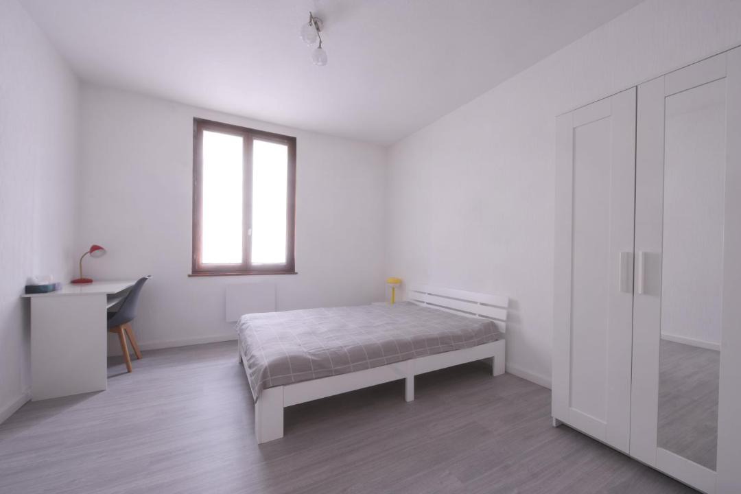Photo of Bedroom in Bellegarde-sur-Valserine