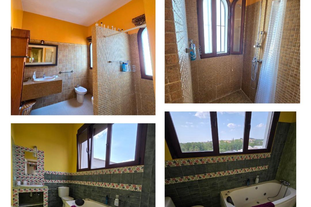 Photo of Bathroom in Monesterio