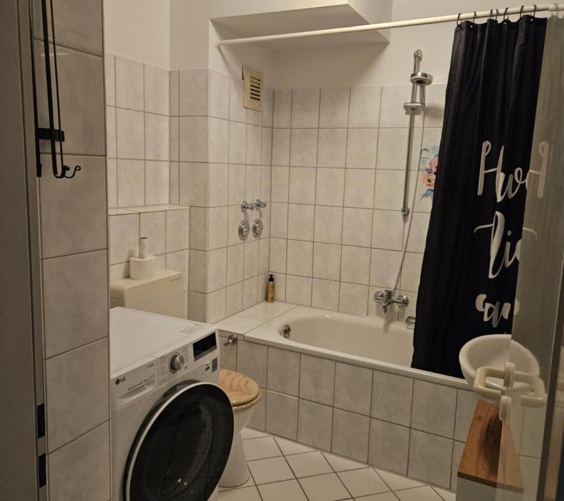 Photo of Bathroom in Vahrenwald
