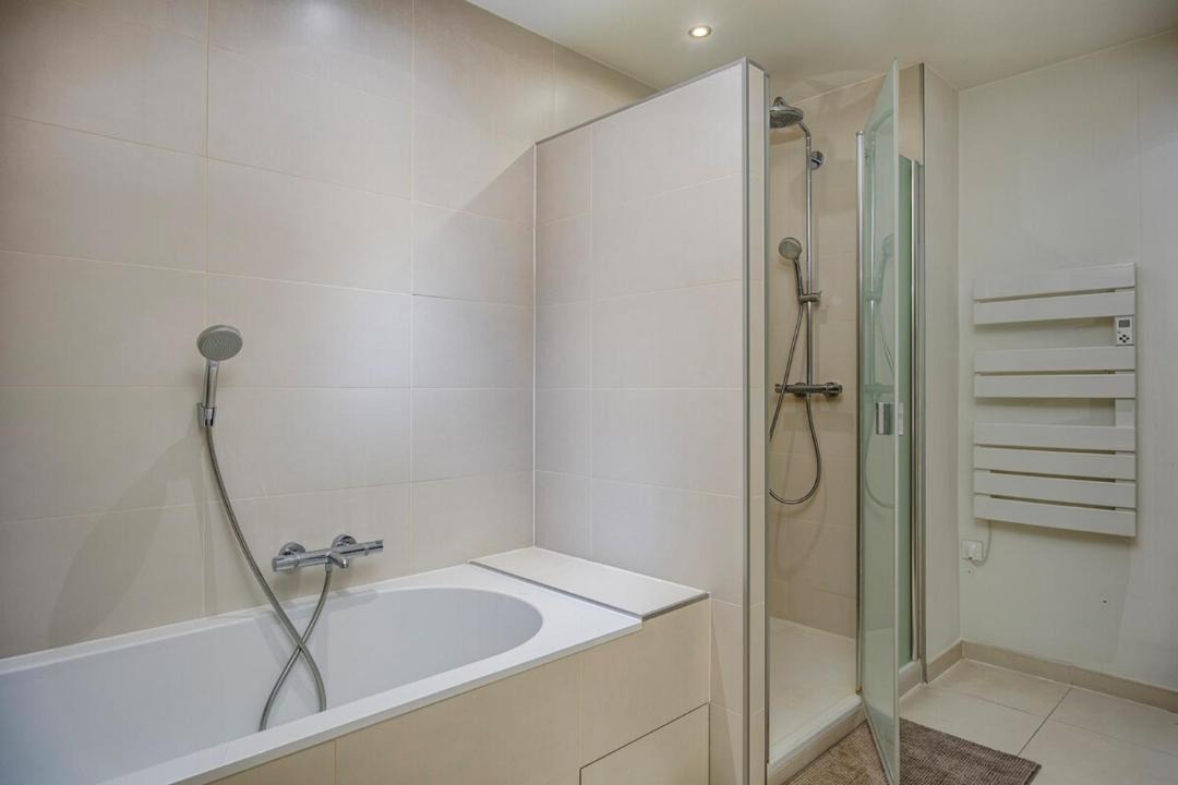 Photo of Bathroom in Ferney-Voltaire