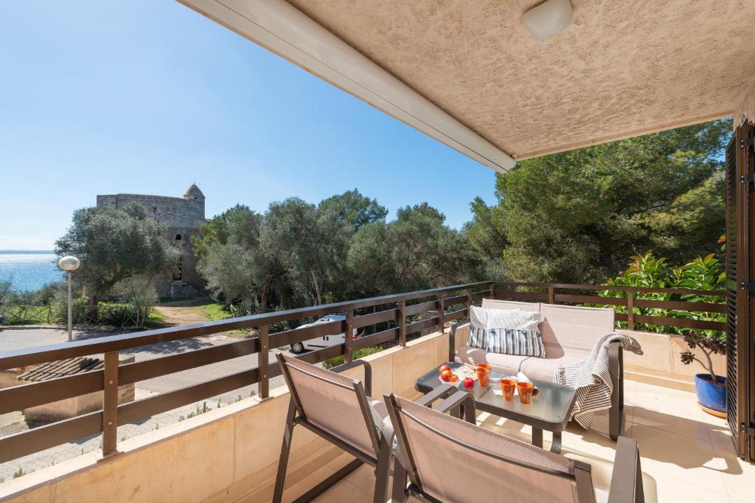 Photo of Patio Balcony in Alcanada