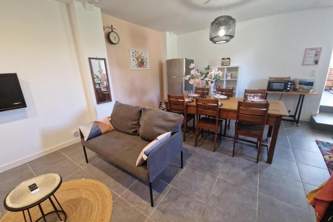 Photo of Livingroom in Saint-Hilaire-de-Brethmas