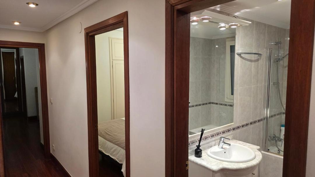 Photo of Bathroom in Gros