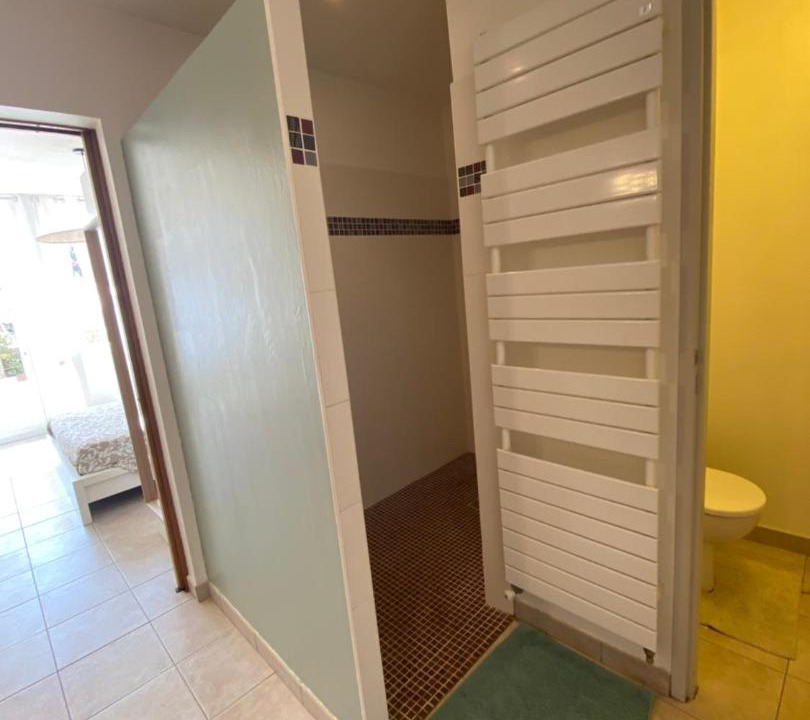 Photo of Bathroom in Saint-Saturnin-les-Avignon