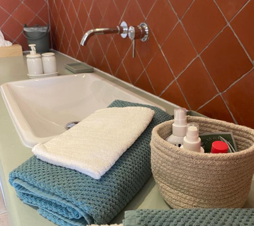 Photo of Bathroom in Saint-Saturnin-les-Avignon