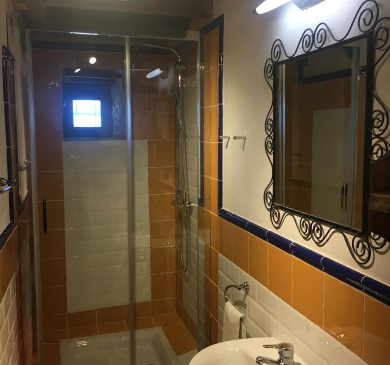 Photo of Bathroom in Revelillas