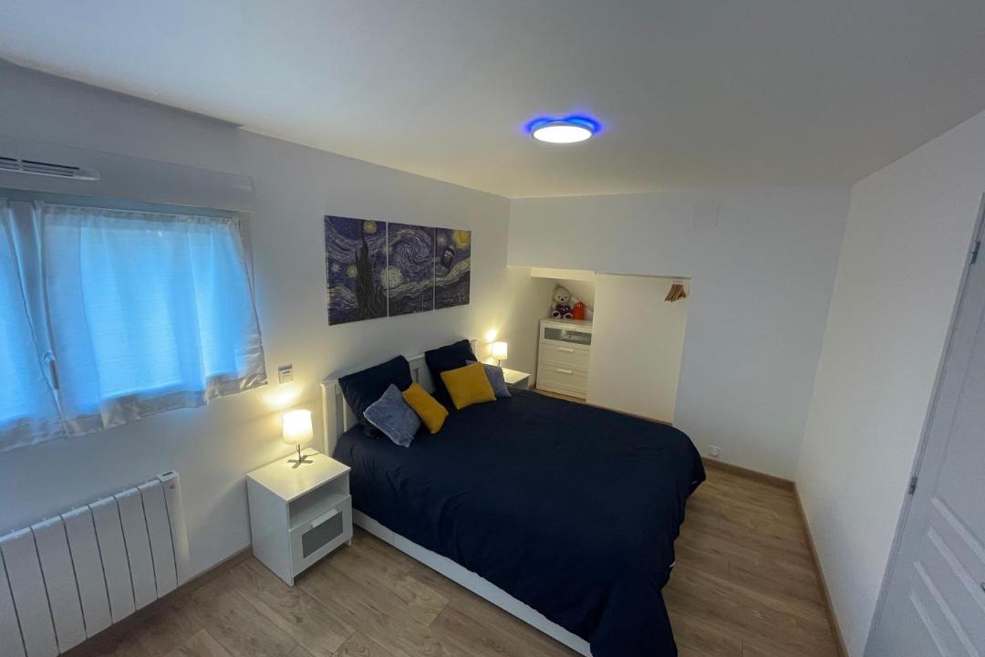 Photo of Bedroom in Fleurieux-sur-l'Arbresle