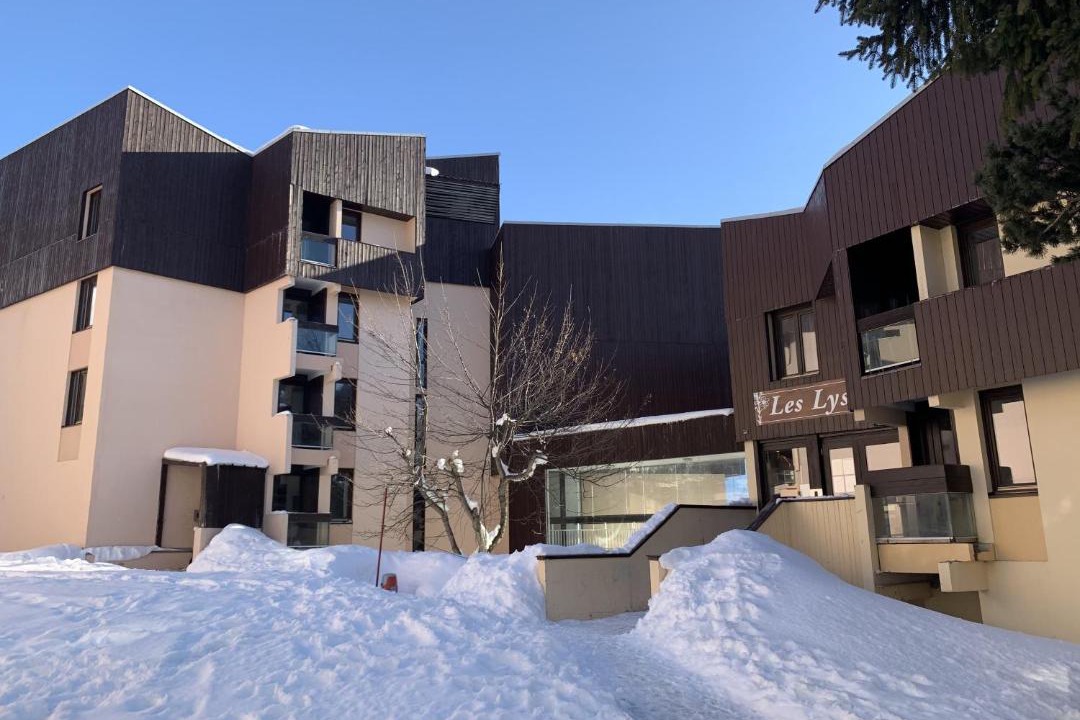 Photo of Buildings in Reberty
