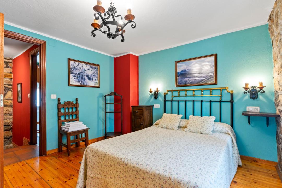 Photo of Bedroom in Caunedo