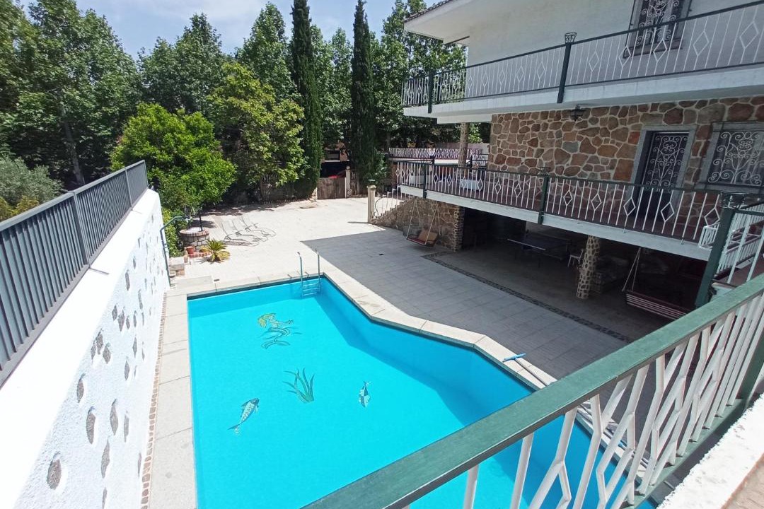Photo of Patio Balcony in San Lorenzo de El Escorial